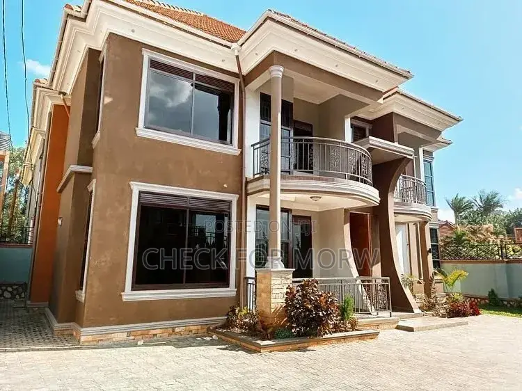 5bdrm Duplex in Munyonyo, Makindye for rent