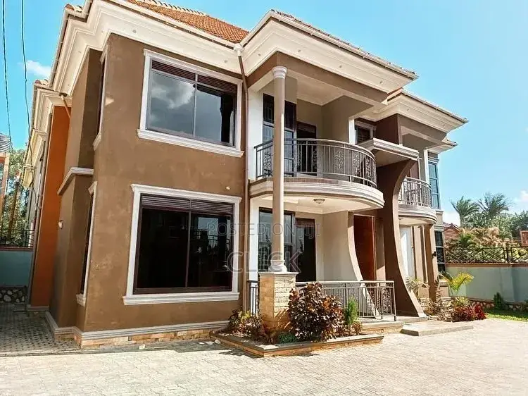 5bdrm Duplex in Munyonyo, Makindye for rent