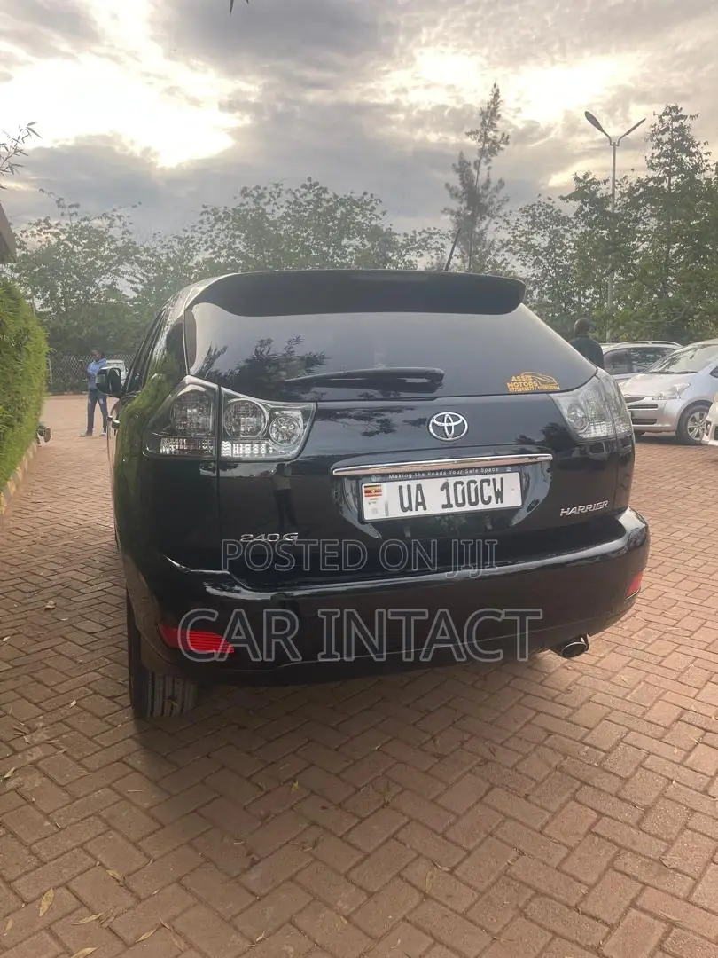 Toyota Harrier 2.4 2008 Black