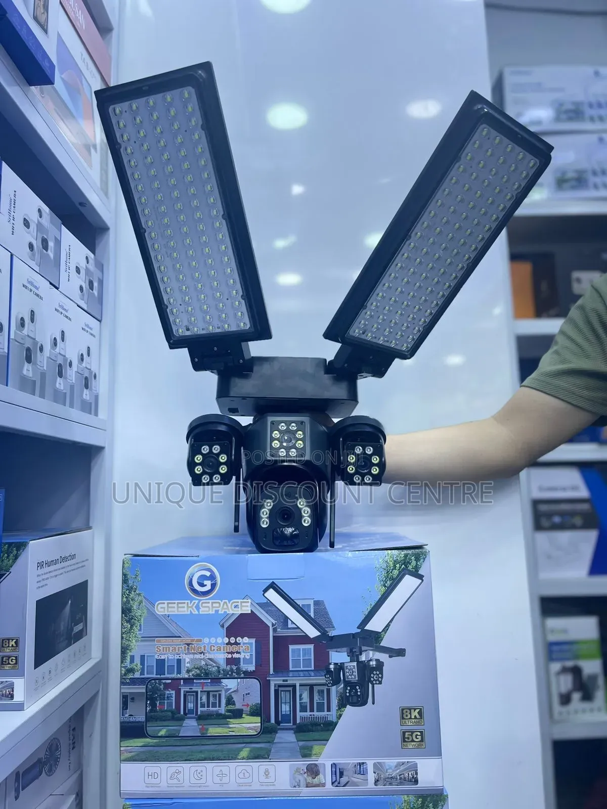 3lense 4g PTZ Solar Light Camera