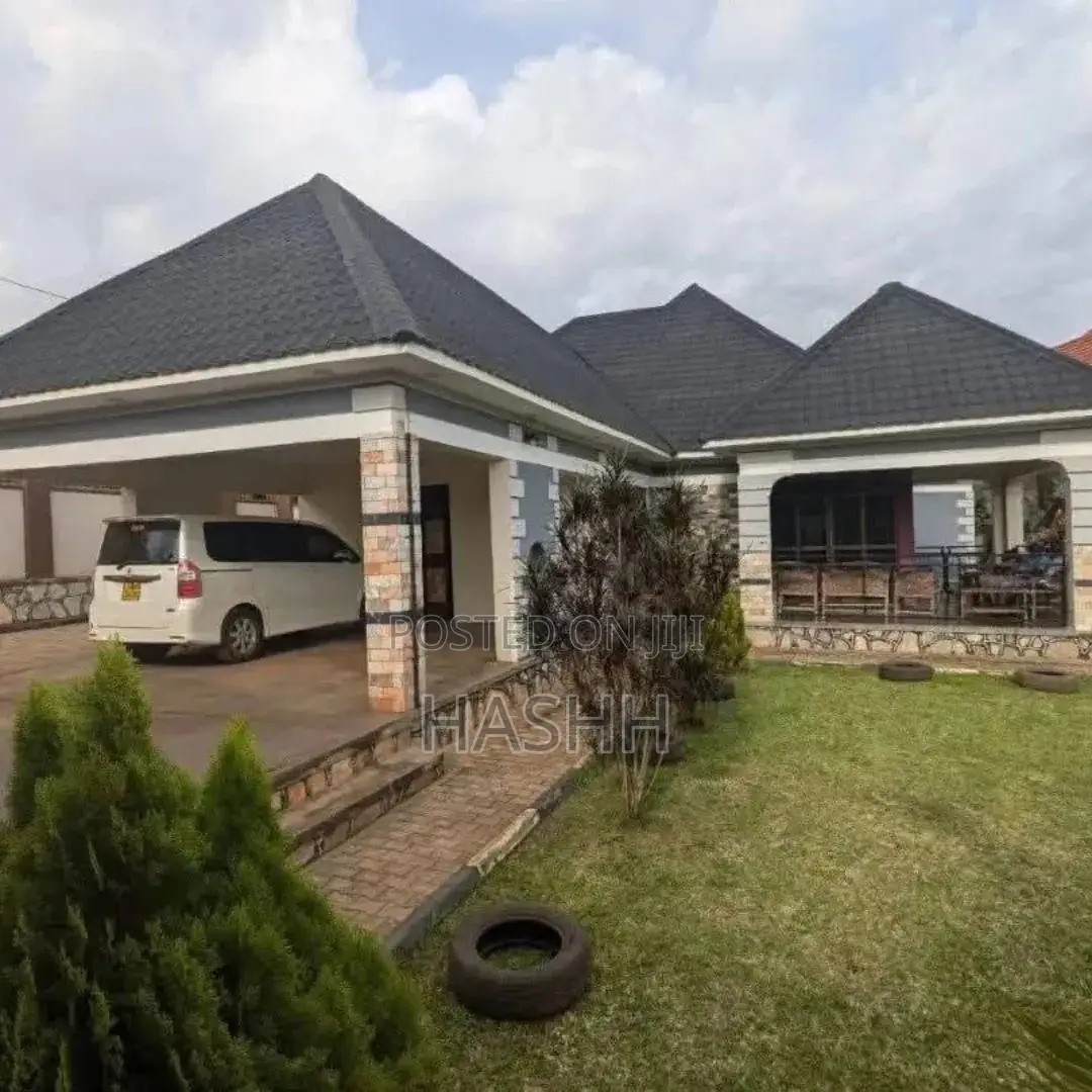 5bdrm Bungalow in Kasangati Kiti, Wakiso / Wakiso for sale