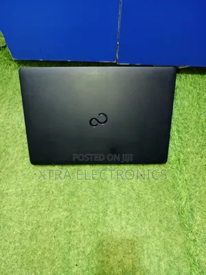 Laptop Fujitsu Lifebook A557 4GB Intel Core i5 HDD 500GB