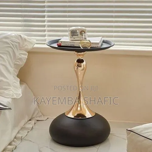 Home and Office Modern Round Side Table With a Unique Pedesta