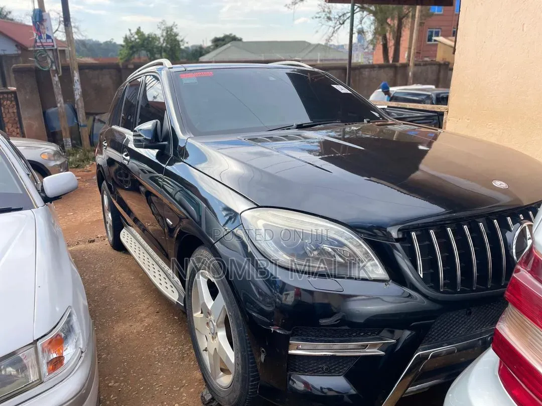 Mercedes-Benz M Class ML 350 4Matic 2013 Black