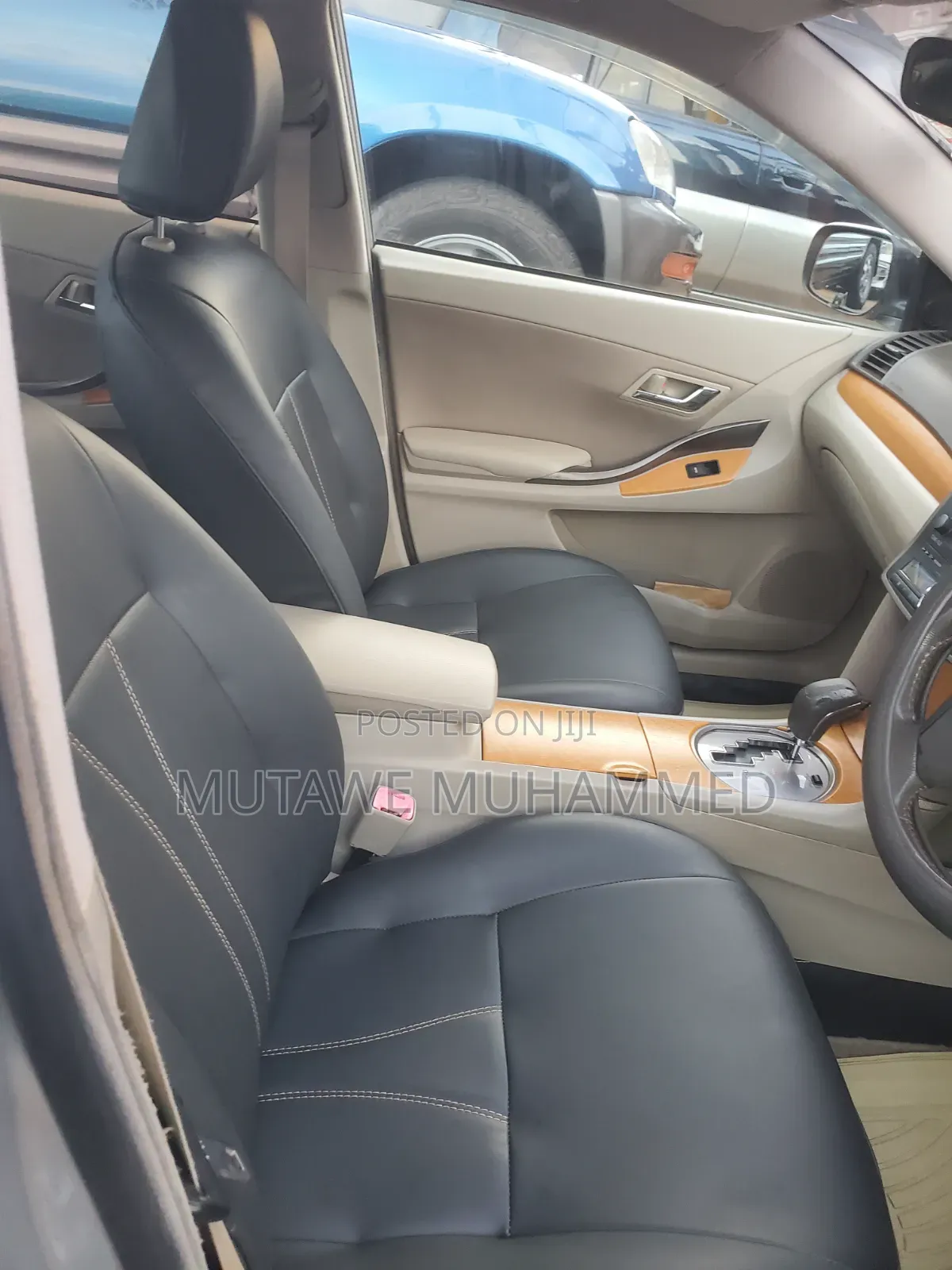 Toyota Premio 2010 Silver