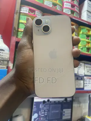 Apple iPhone 15 128 GB White