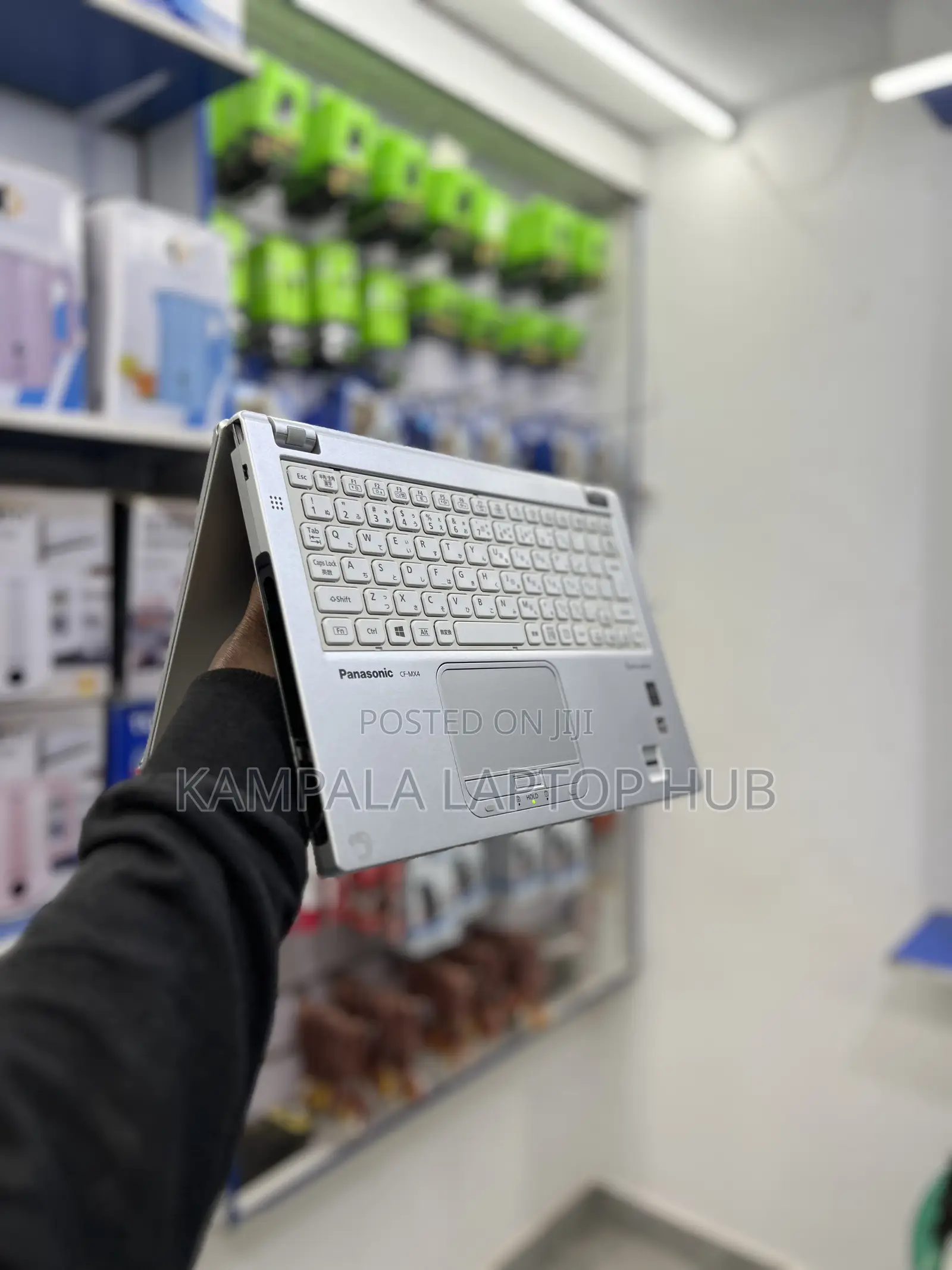 Laptop HP 14-dq1025cl 4GB Intel Core i5 SSD 128GB
