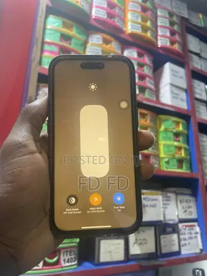 Apple iPhone 15 128 GB White
