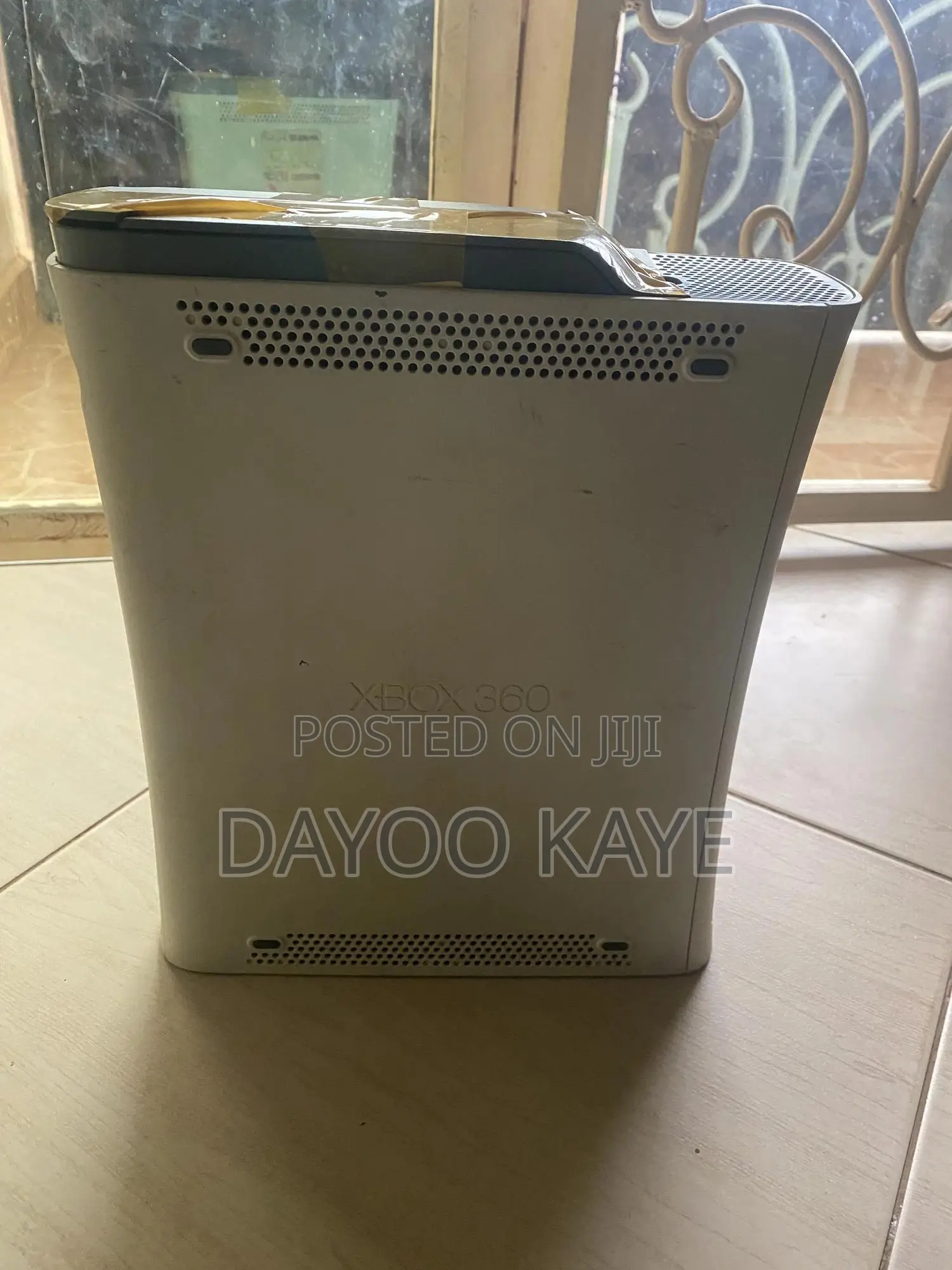 Xbox 360 Console With One Pad
