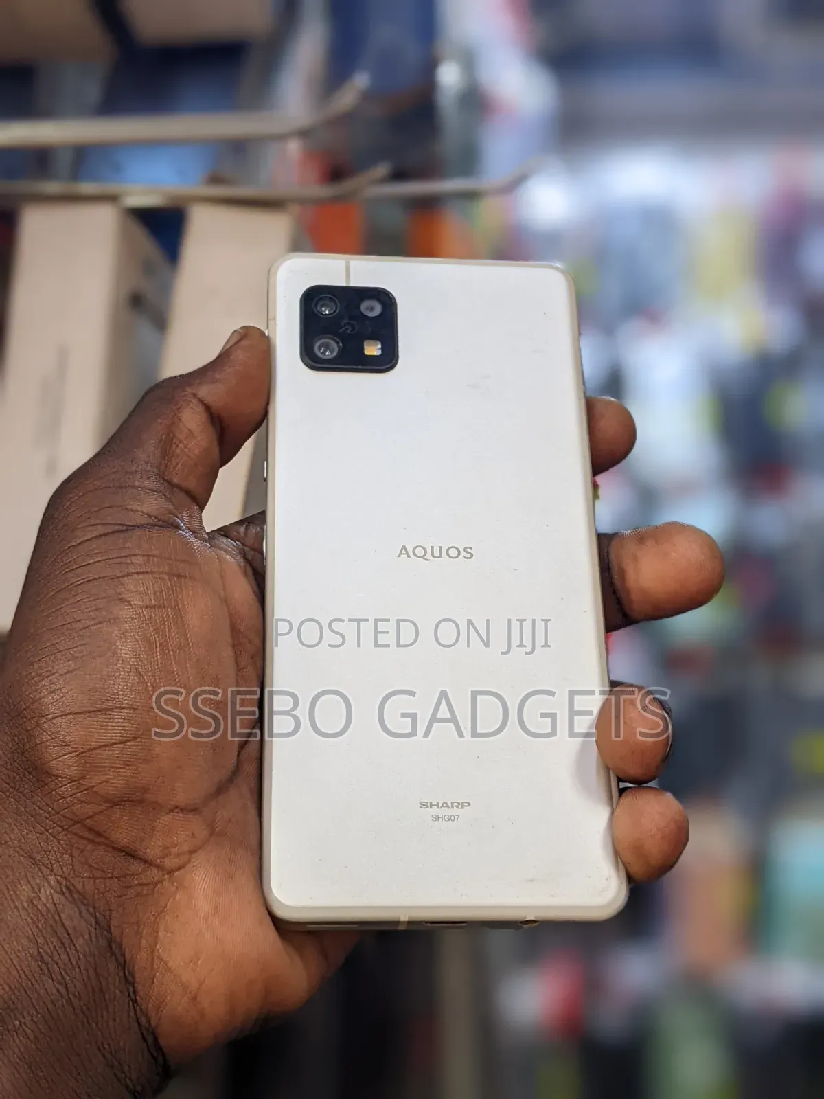 Sharp Aquos Sense6 64 GB Gold