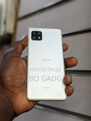 Sharp Aquos Sense6 64 GB White