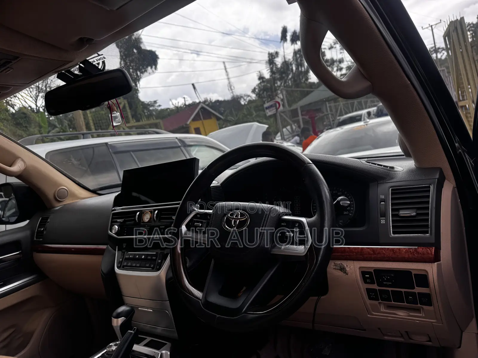 Toyota Land Cruiser 2017 Green