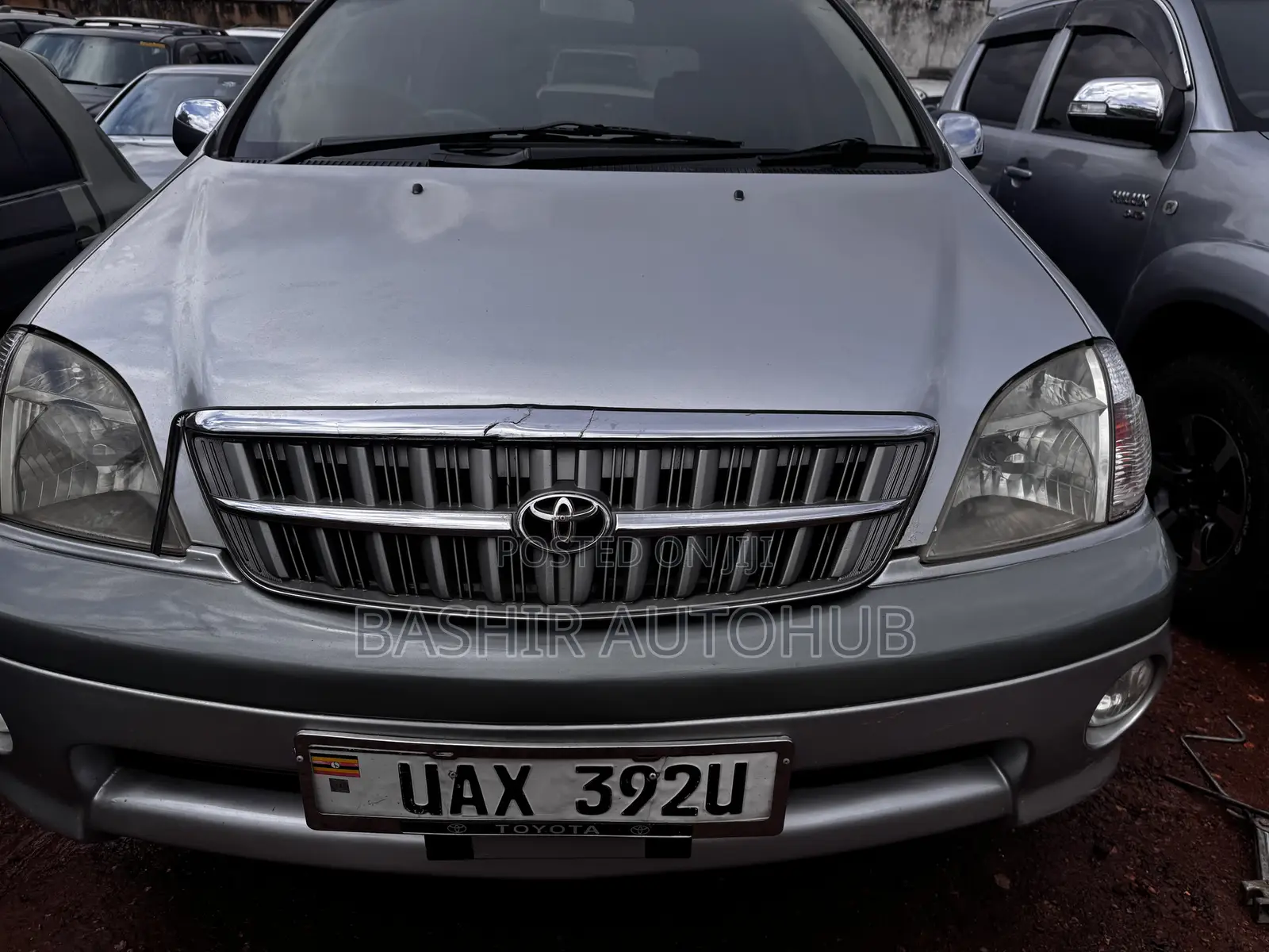Toyota Nadia 2002 Silver