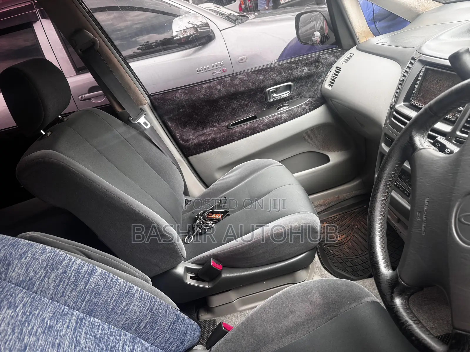 Toyota Nadia 2002 Silver