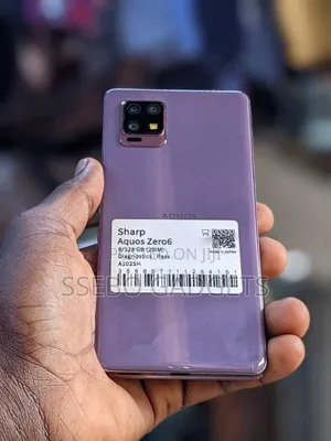 Sharp Aquos zero6 128 GB Blue