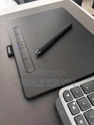 Wacom Intuos Bluetooth Wireless Graphics Drawing Tablet Medium