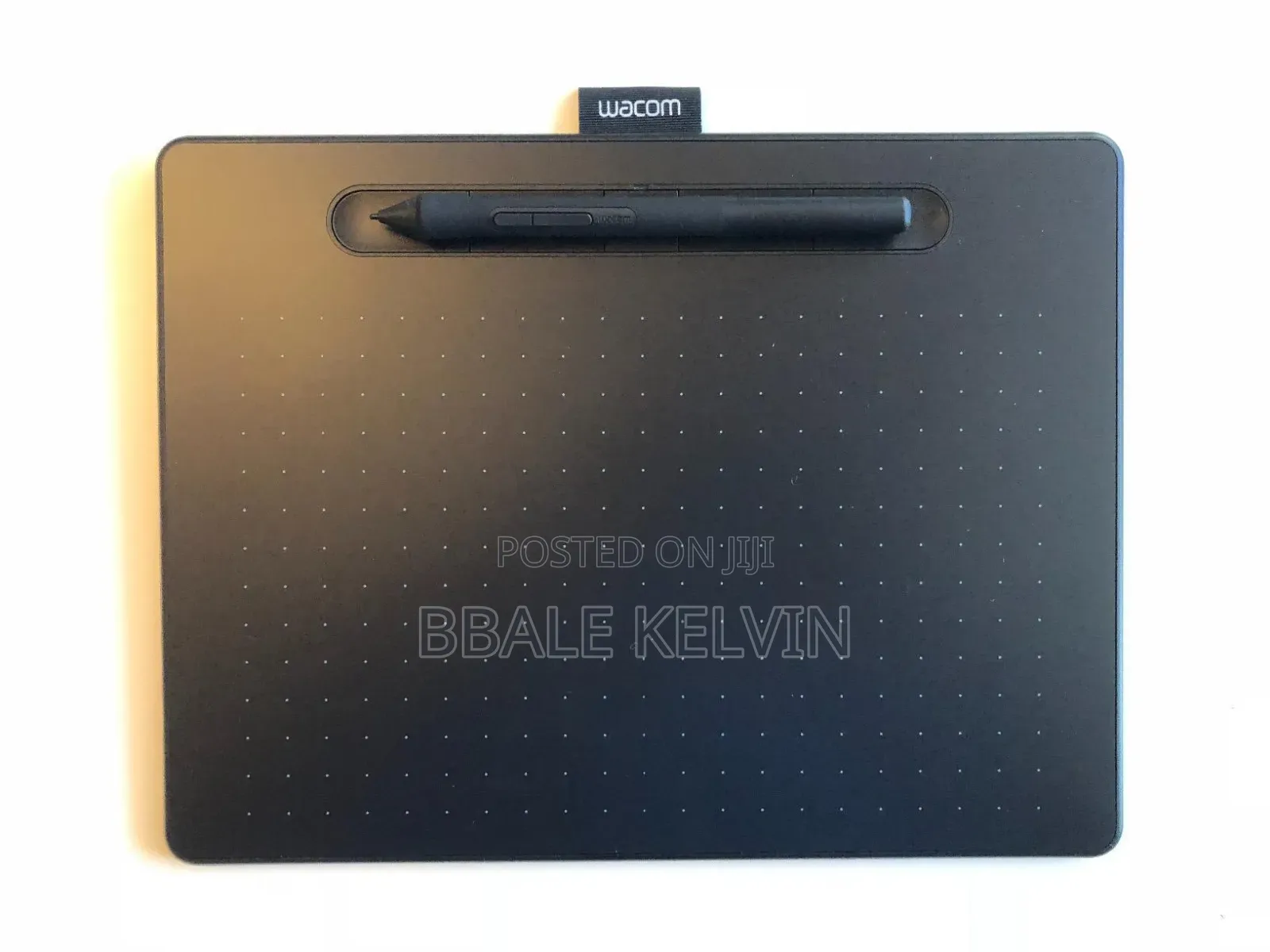 Wacom Intuos Bluetooth Wireless Graphics Drawing Tablet Medium