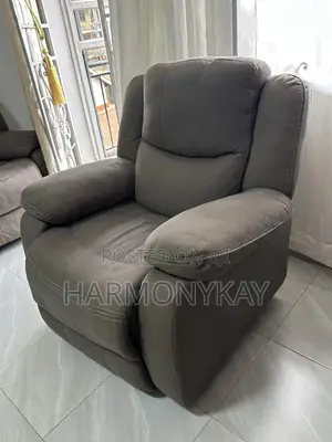 6 Seater Recliner Chaira