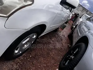 Toyota Raum 2006 White
