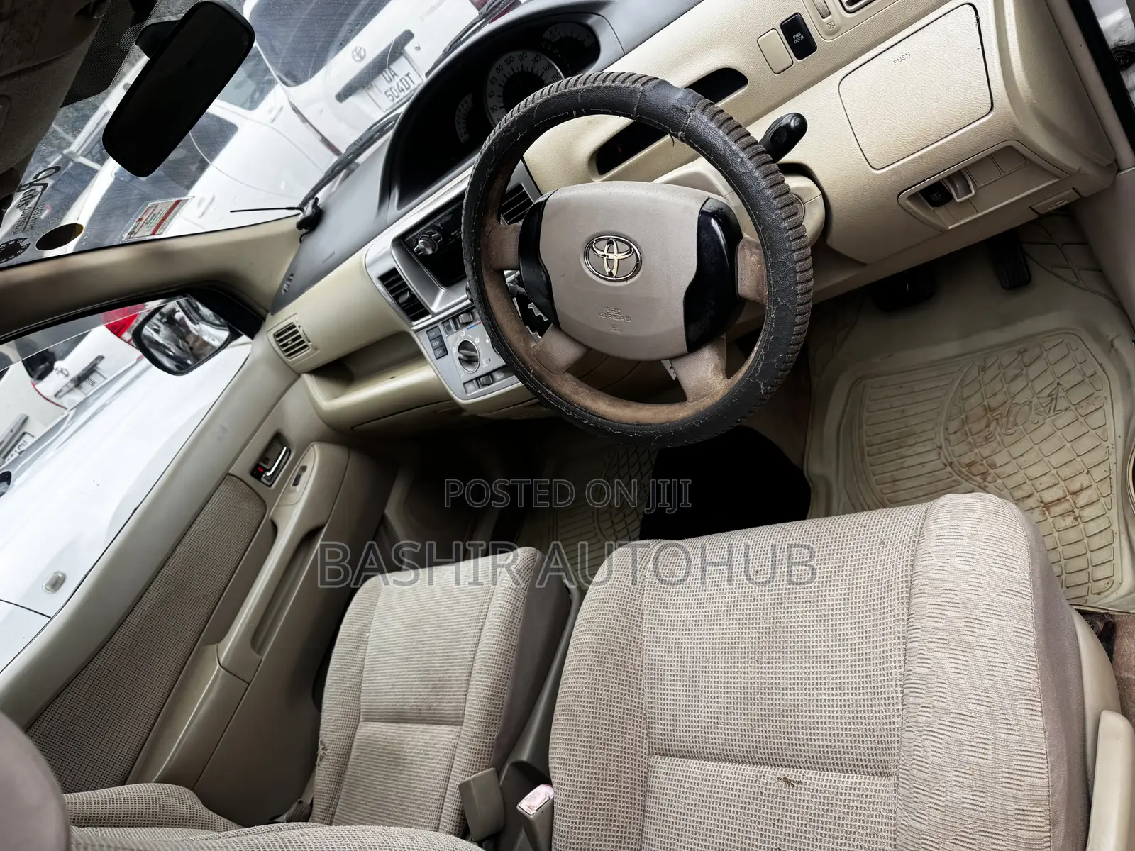 Toyota Raum 2006 White