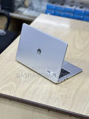 New Laptop Huawei MateBook 13 WRT-W29E 8GB AMD Ryzen 5 SSD 256GB