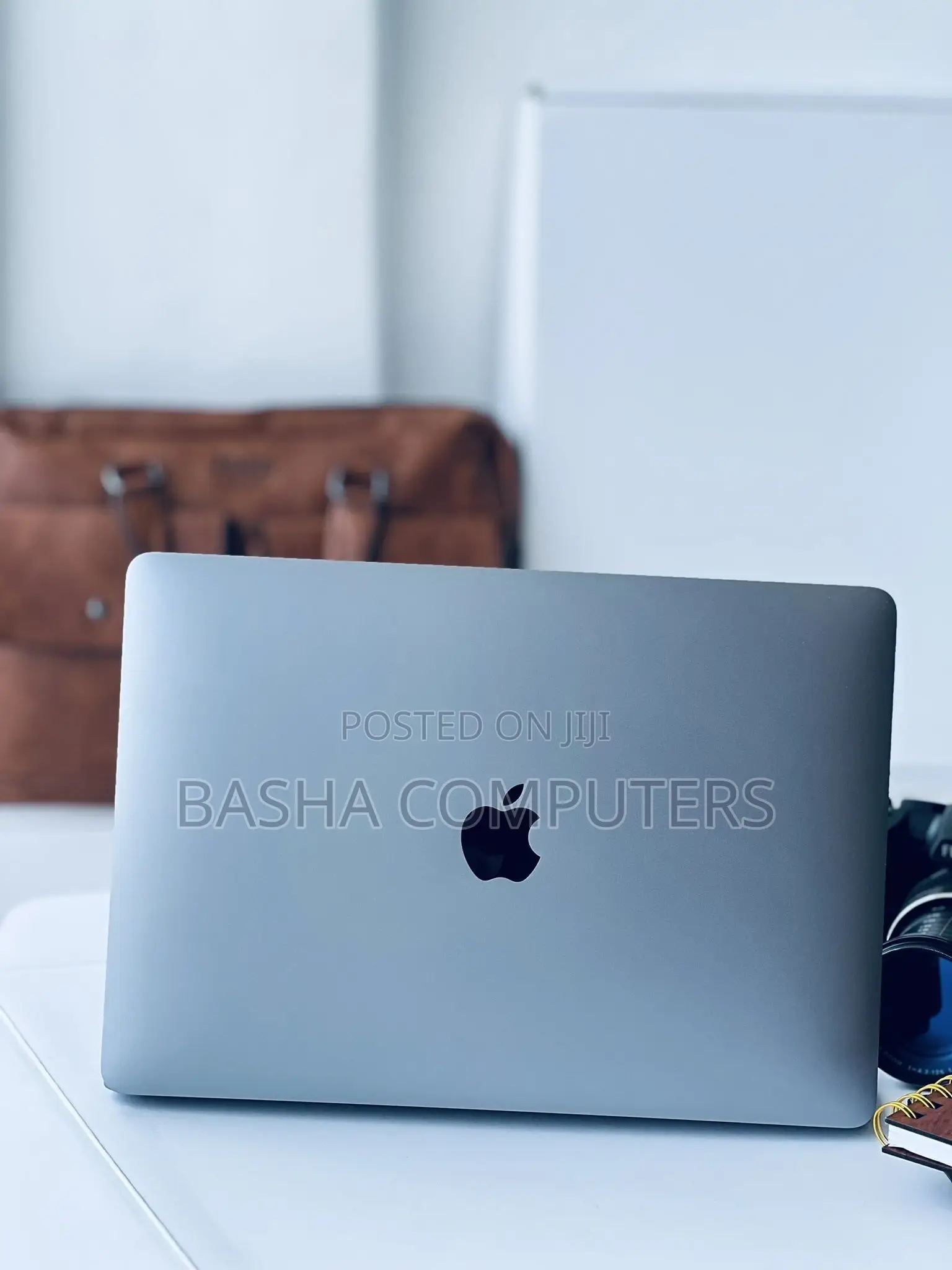 New Laptop Apple MacBook Pro 2017 16GB Intel Core i7 SSD 512GB