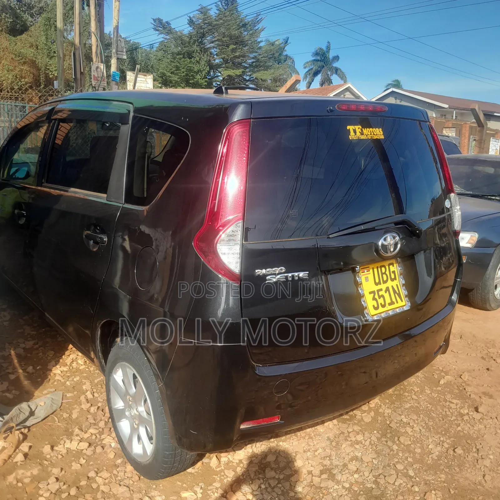 Toyota Passo Sette 2012 Black