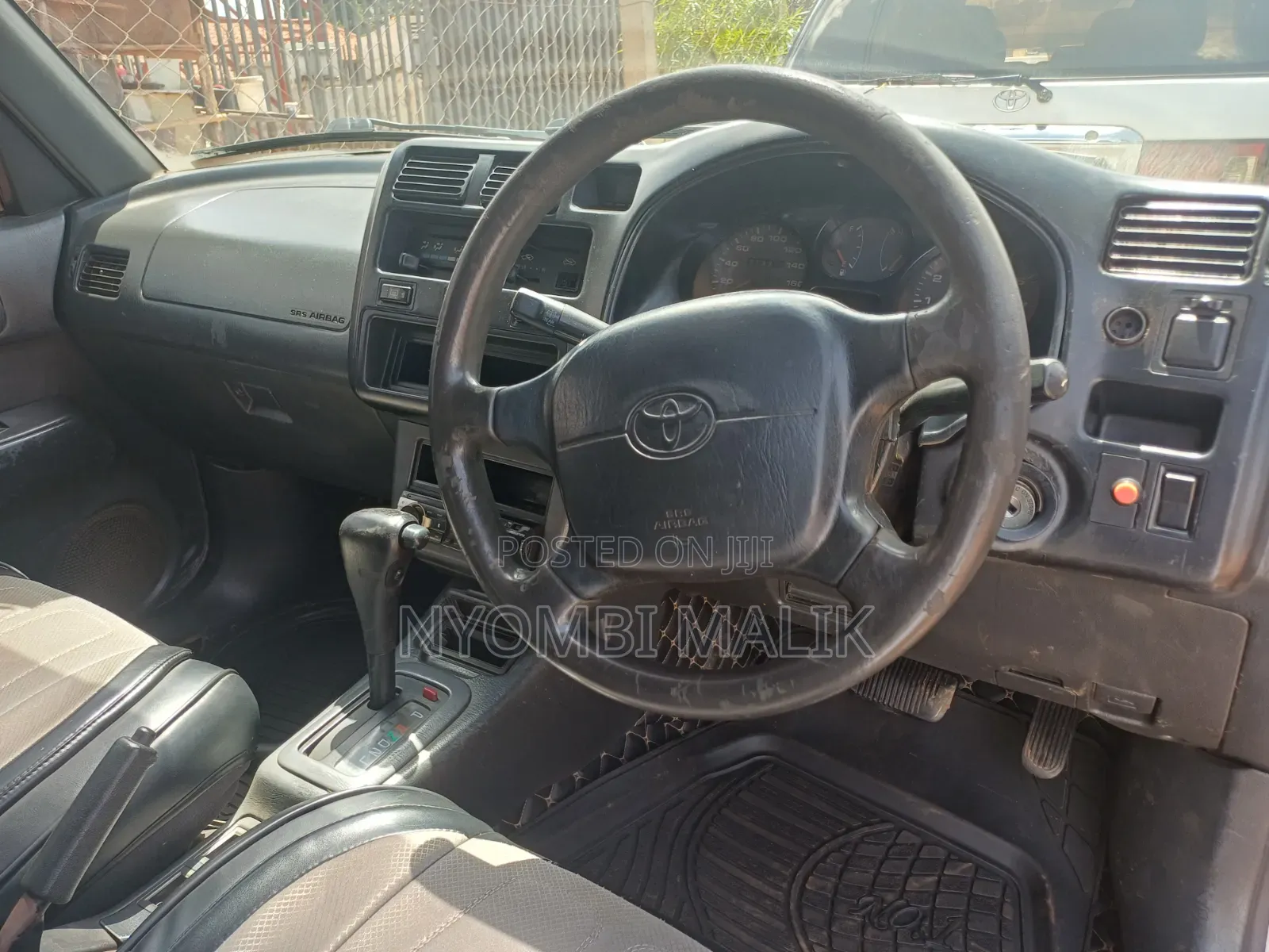Toyota RAV4 1997 Silver