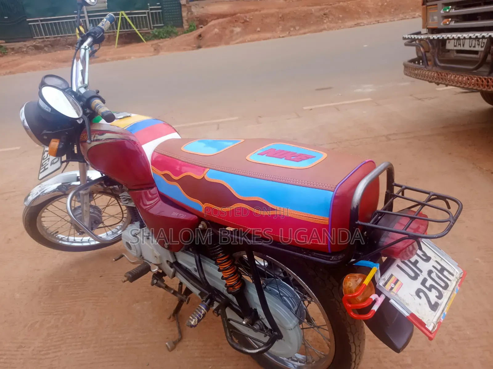 Bajaj Boxer 2024 Red