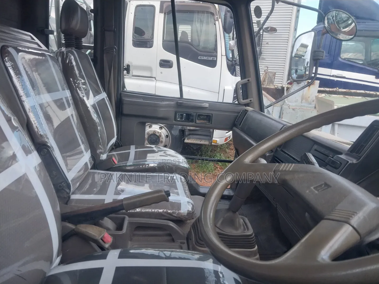 Isuzu 4 Ton Dump Truck 1991 White