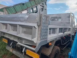 Isuzu Elf 4 Ton White 1992