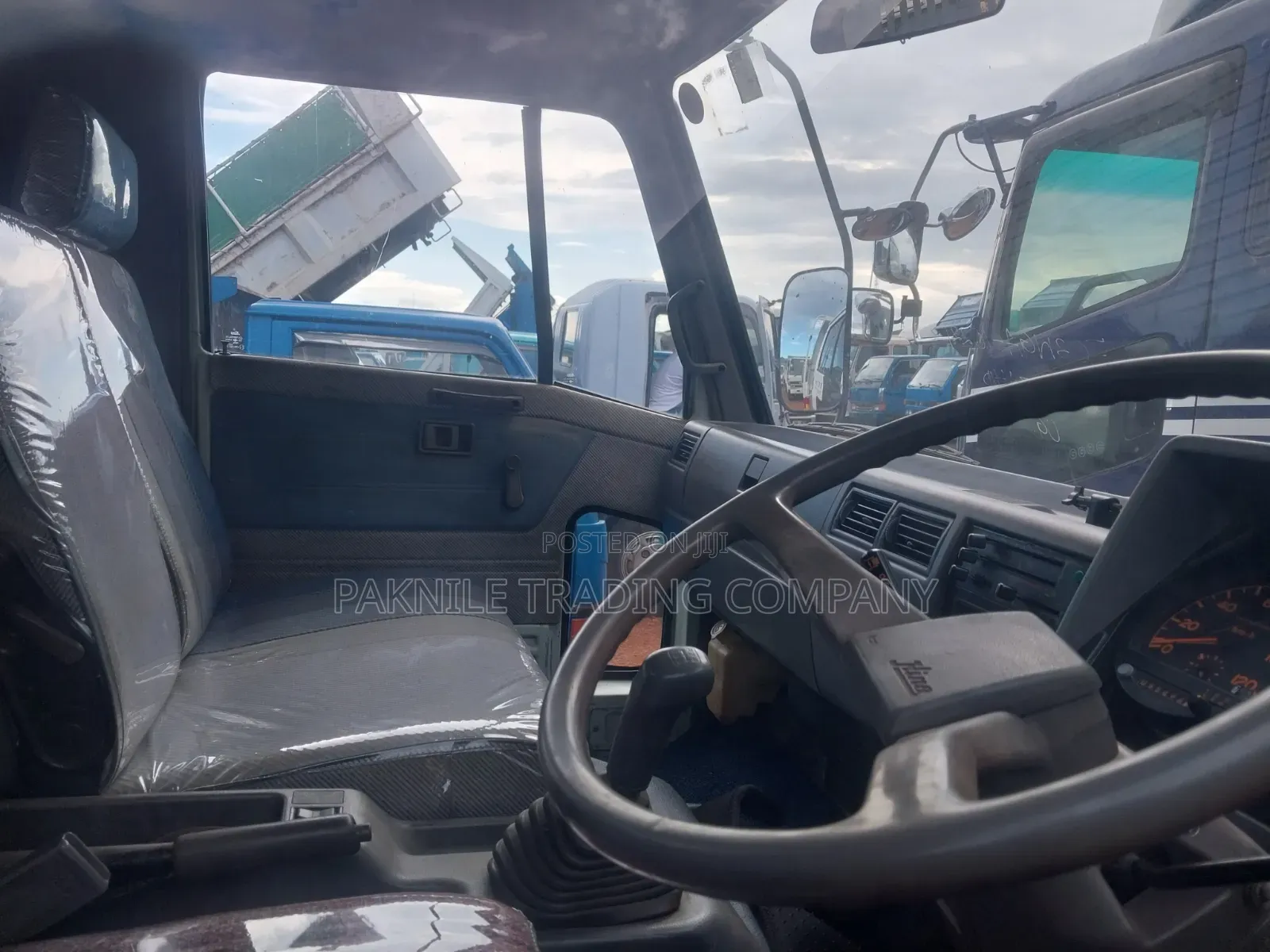 Hino 4 Ton Dump Truck 1991