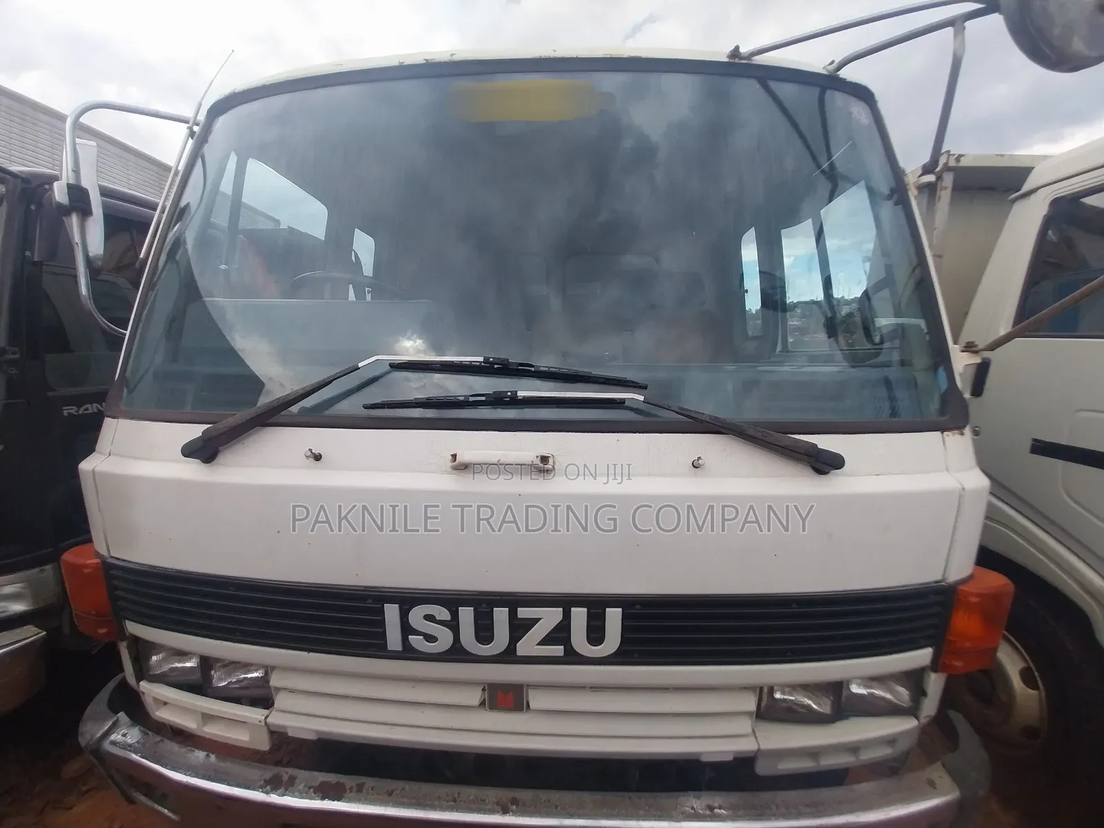Isuzu 4 Ton Dump Truck 1992