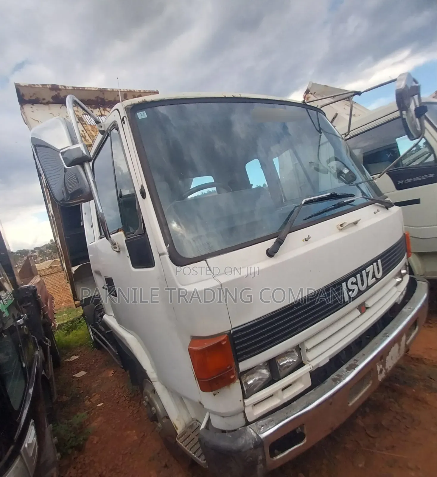 Isuzu 4 Ton Dump Truck 1992
