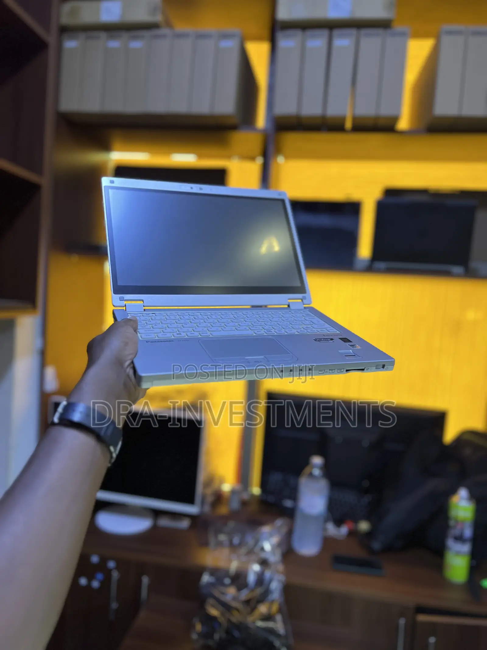 Laptop Panasonic Toughbook CF-54 Touch 4GB Intel Core i5 SSD 128GB