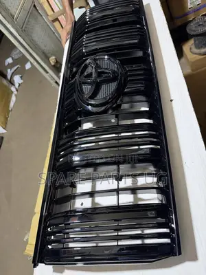 Landcruiser Prado Fj150 2018 - 2023 Black Edition Grille