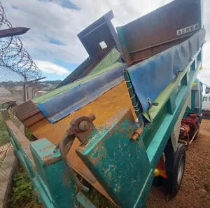 Hino 4 Ton Green 1992
