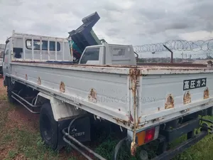 Mitsubishi Canter 4 Ton Truck 1993