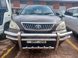 Toyota Harrier 2.4 2011 Red