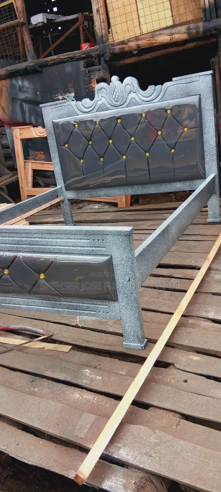 Terrazzo Bed 5by6 in Grey Colours