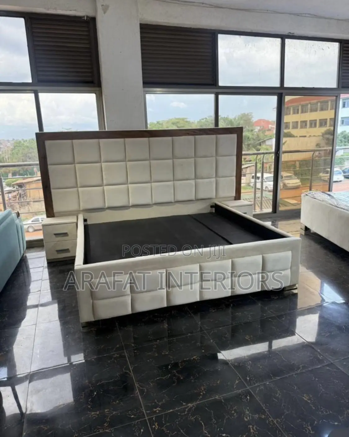 5by6 Imperial Tuft Bed