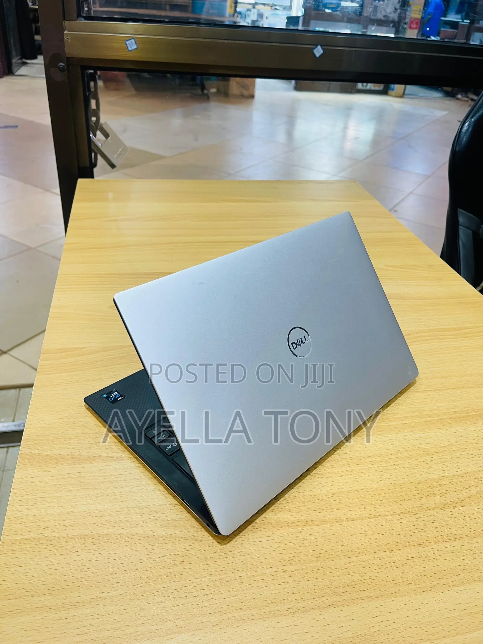 New Laptop Dell XPS 13 9350 16GB Intel Core i7 SSD 512GB