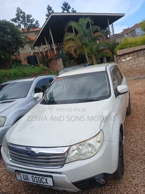 Subaru Forester 2.0XT Premium AWD 2017 White