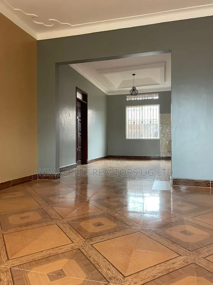 3bdrm House in Gombe for sale