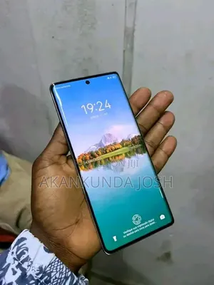New Tecno Spark 20 Pro Plus 256 GB Silver