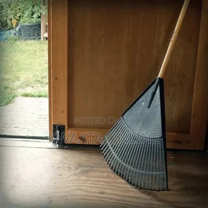 Plastic Heavy-duty Garden Leaf Rake, 24-tine Wide Head, Wooden Handle