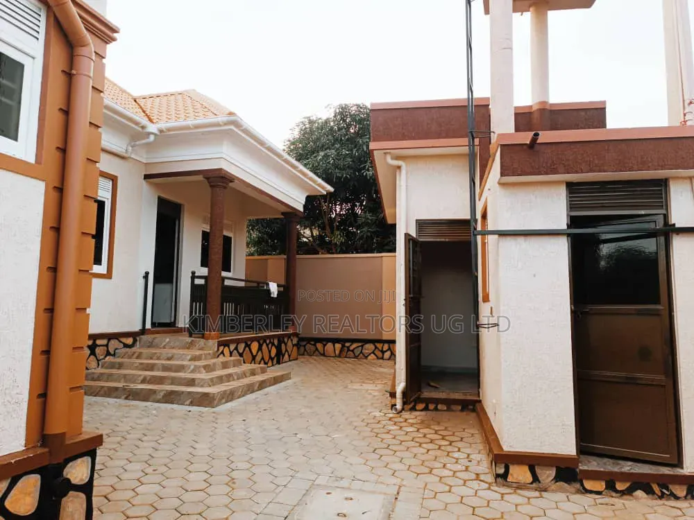 4bdrm House in Kira for sale