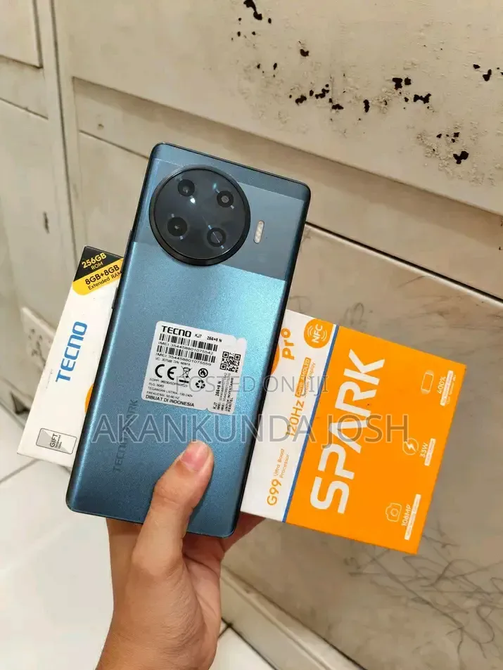 New Tecno Spark 20 Pro Plus 256 GB Blue