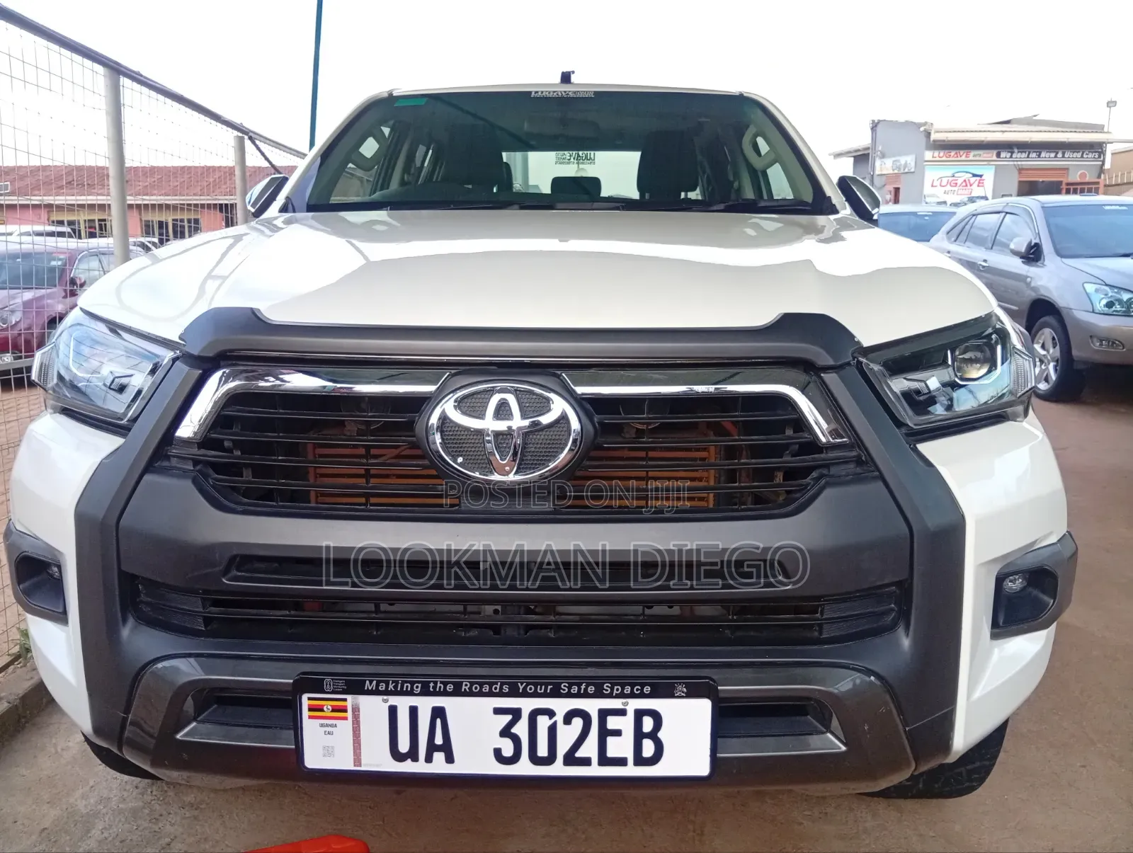 Toyota Hilux Revo Double Cab Deisel 2.8 RWD 2017 White
