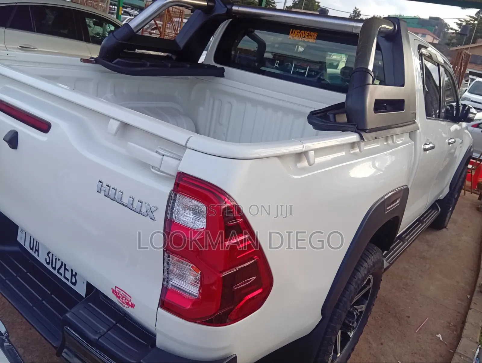 Toyota Hilux Revo Double Cab Deisel 2.8 RWD 2017 White